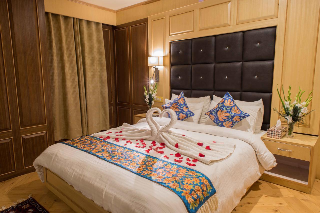 Hotel Imperial Resorts Sonamarg Exterior photo